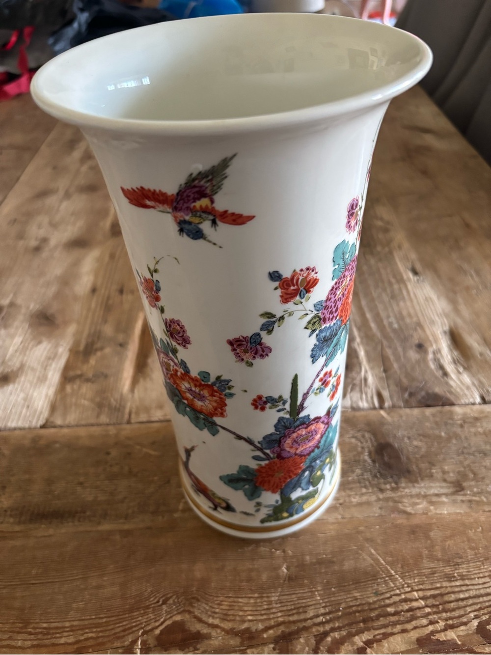 Vtg 1979 Lenox Saxony Bird Flowers Smithsonian Reproduction 24K Gold 11” Vase